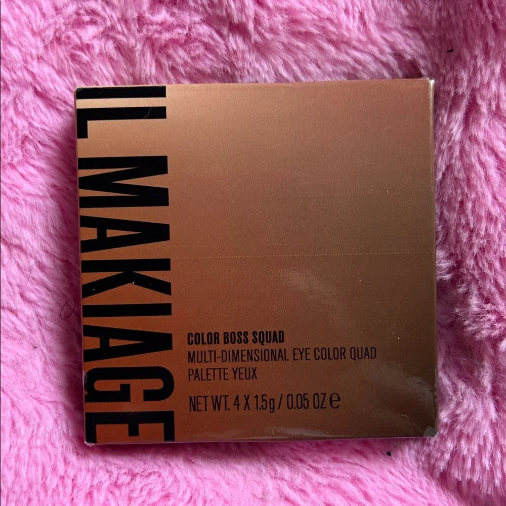 IL MAKIAGE Eyeshadow Palette - New with Box